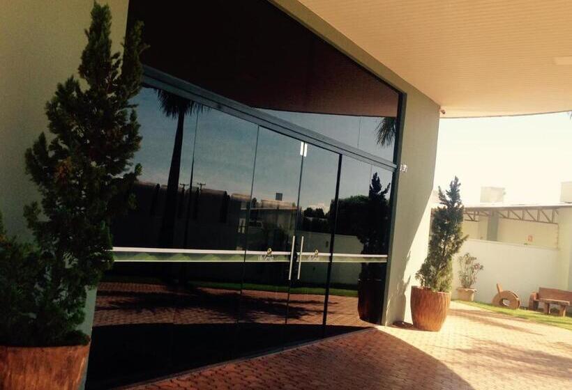 فندق Villa Cerrado