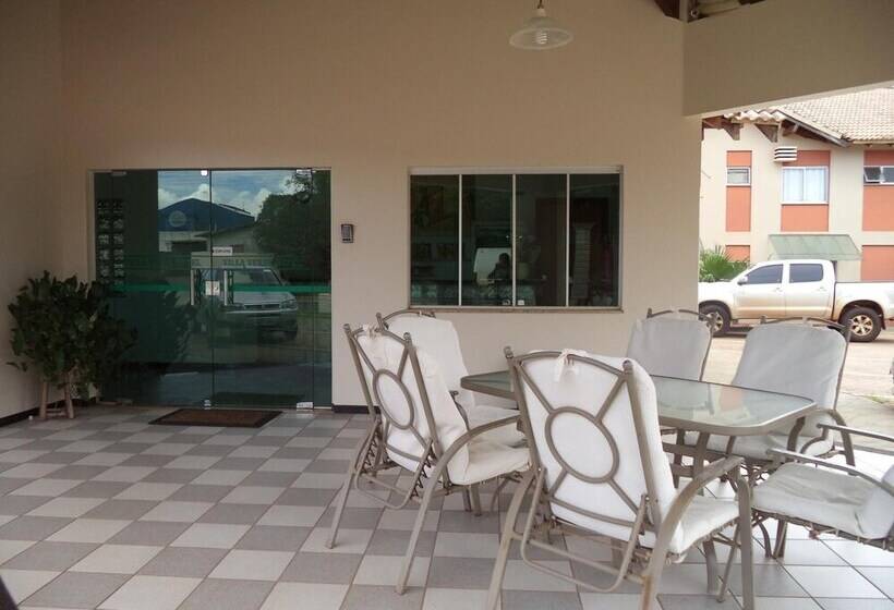 فندق Villa Verde