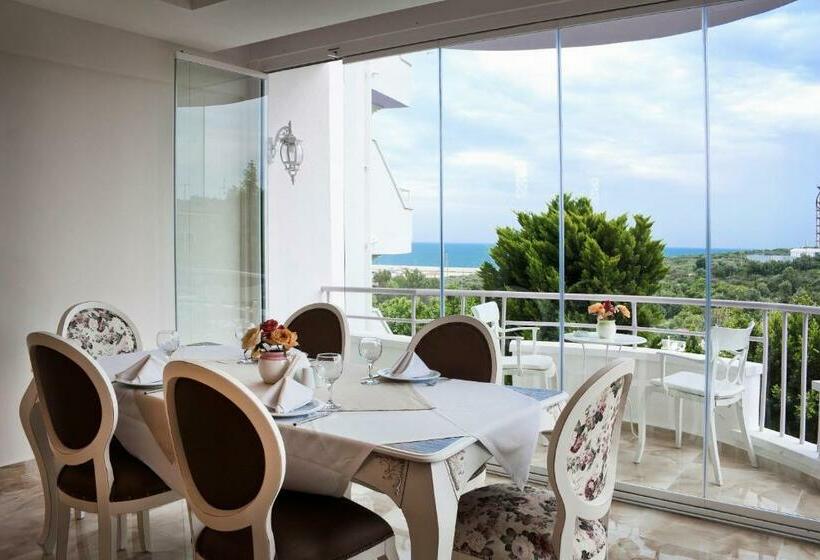 Olbios Marina Resort