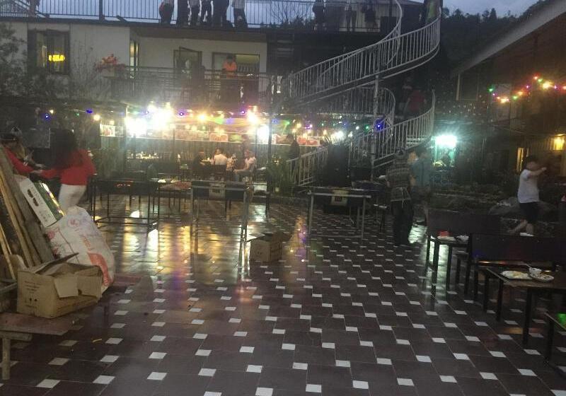 هتل Homestay Discovery Sapa