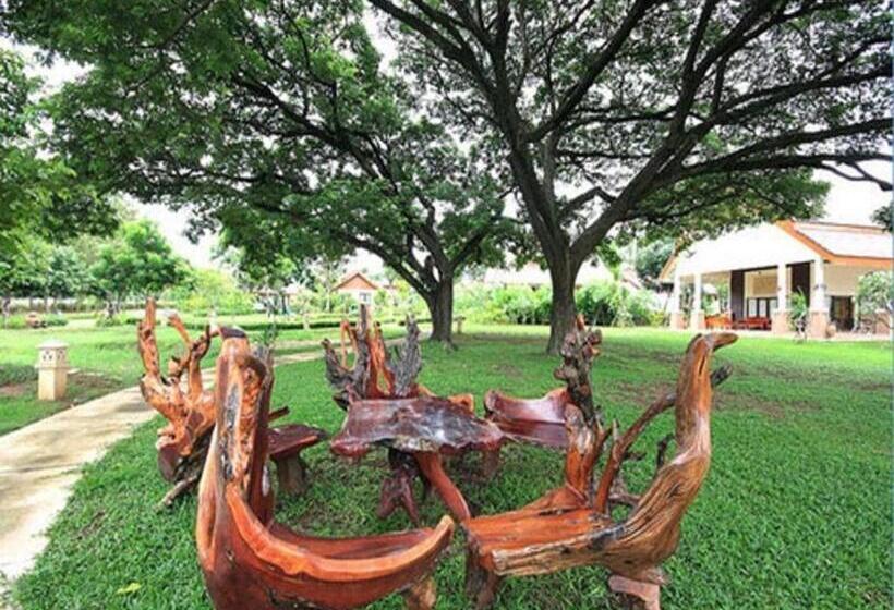 בית מלון כפרי Pang Rujee Resort