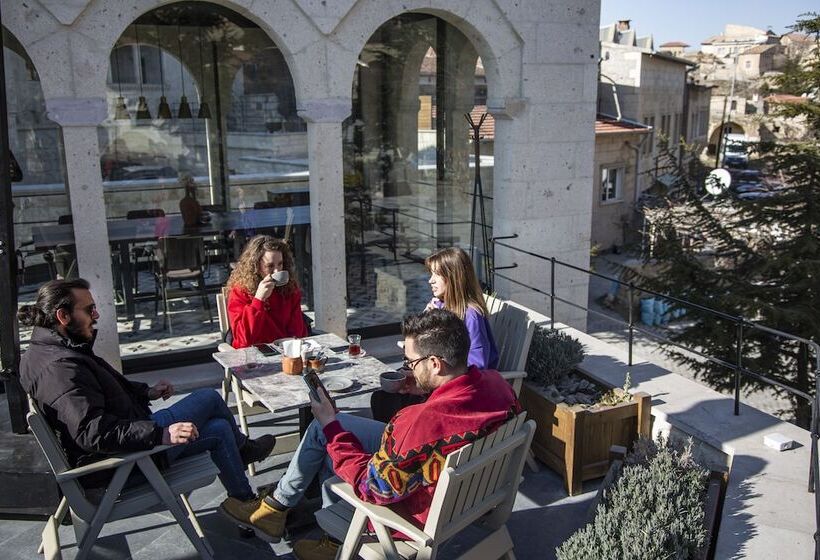 호텔 Sinasos Evleri