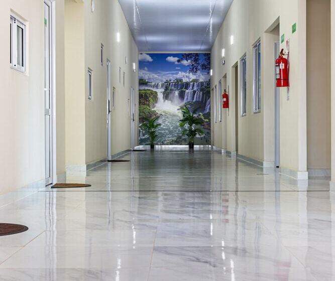 فندق Mensú Grand