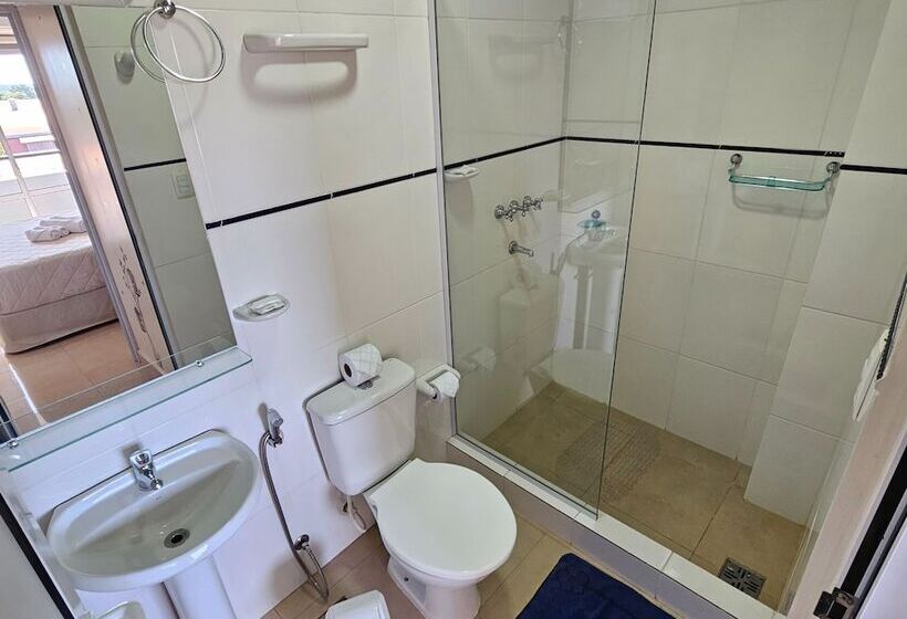 فندق Mensú Grand