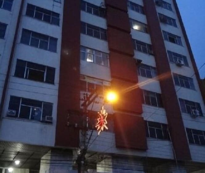 Ajuricaba Suites   Centro 2