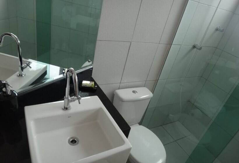 Ajuricaba Suites   Centro 2