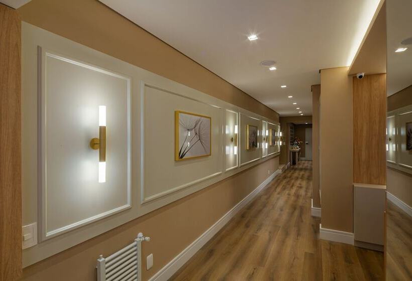 Blumen Hotel Boutique