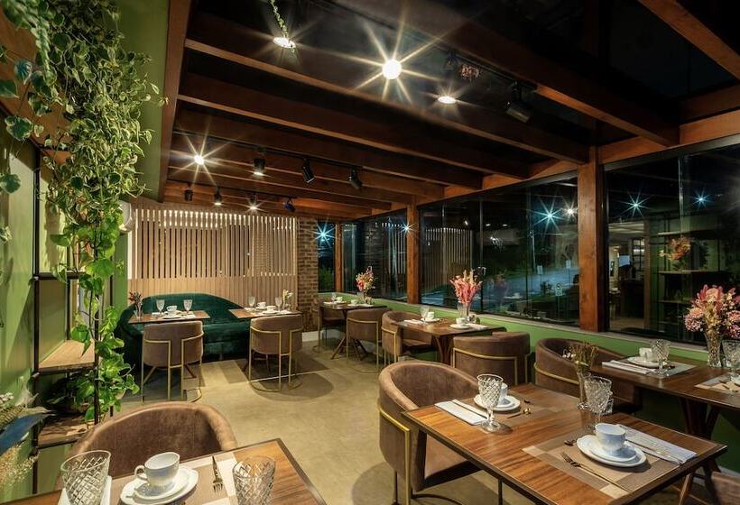 Blumen Hotel Boutique