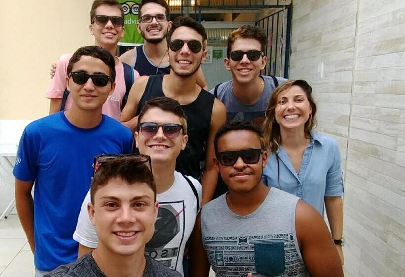 Casa De Mainha Friendly Hostel