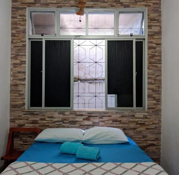 Casa De Mainha Friendly Hostel