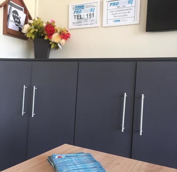 هاستل Hospedagem Caravela