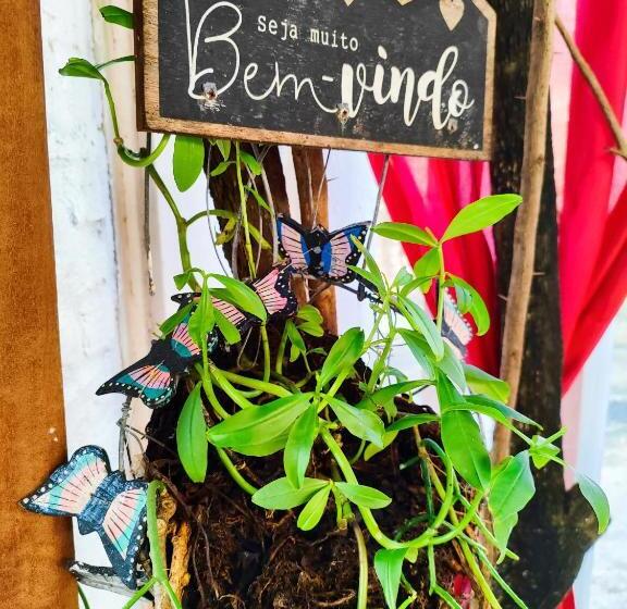 Отель Hostel E Pousada Da Rose