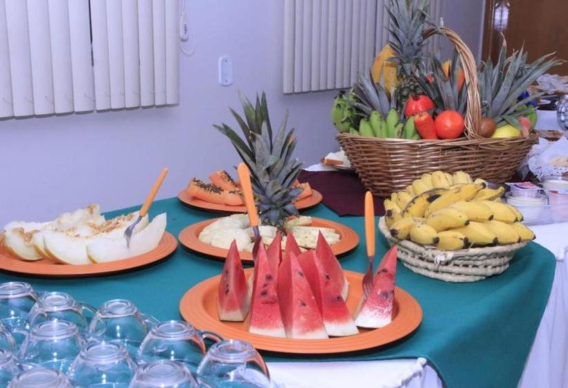 Отель Flip Palace