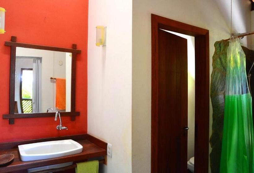 בית מלון כפרי Floresta Bungalows