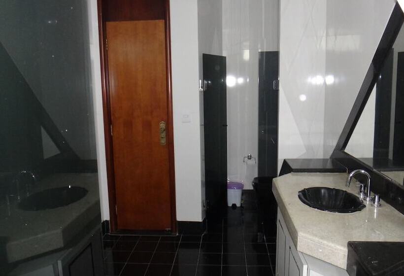 فندق Hostel 7 Goiânia