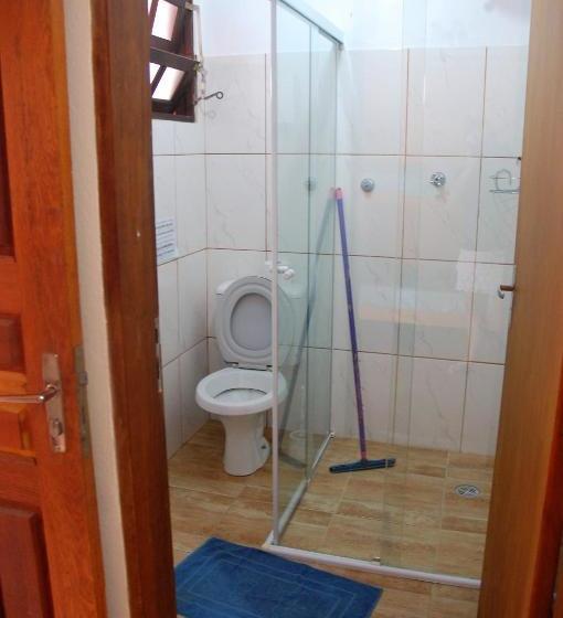 בית מלון כפרי Ilhabela Hostel