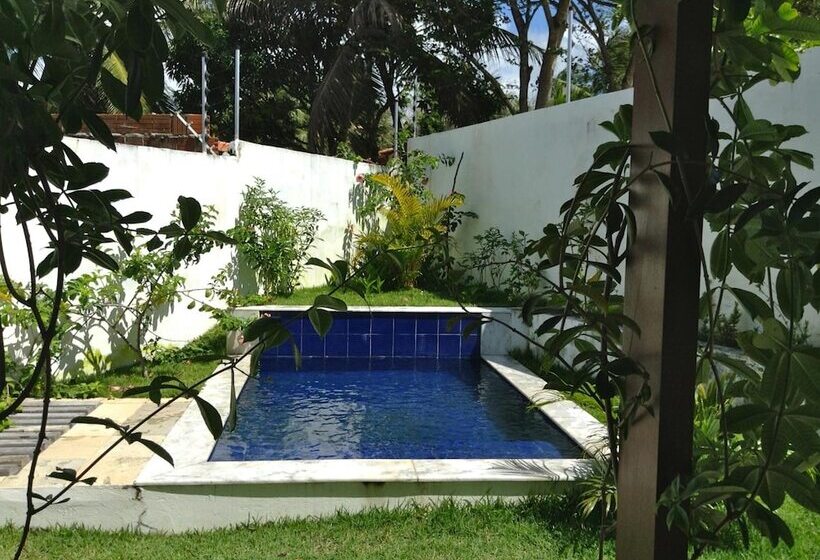 בית מלון כפרי La Réserve Design Villas