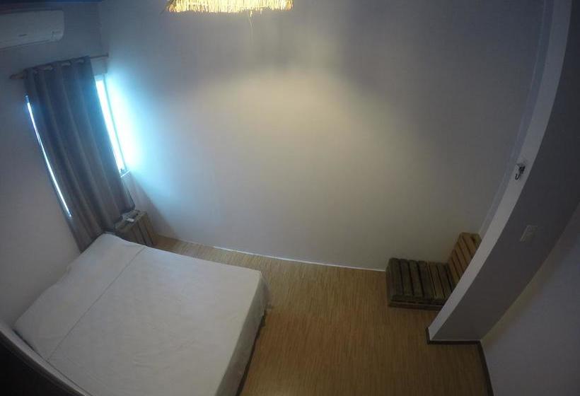 ホテル Local Hostel Manaus