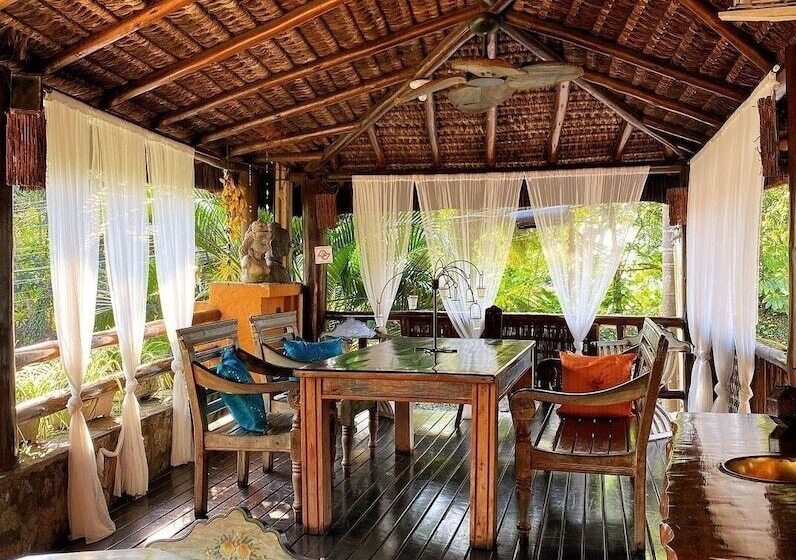 בית מלון כפרי Pousada Lacosta