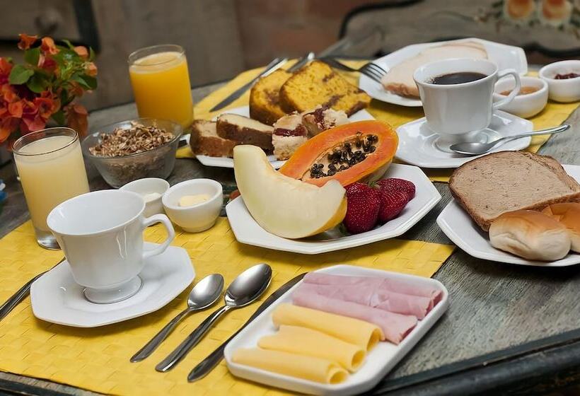 בית מלון כפרי Pousada Lacosta