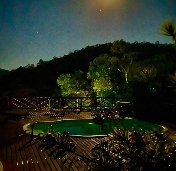 Отель Pousada Magia Da Montanha