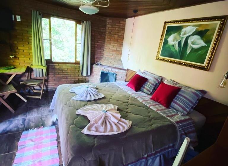 Отель Pousada Magia Da Montanha