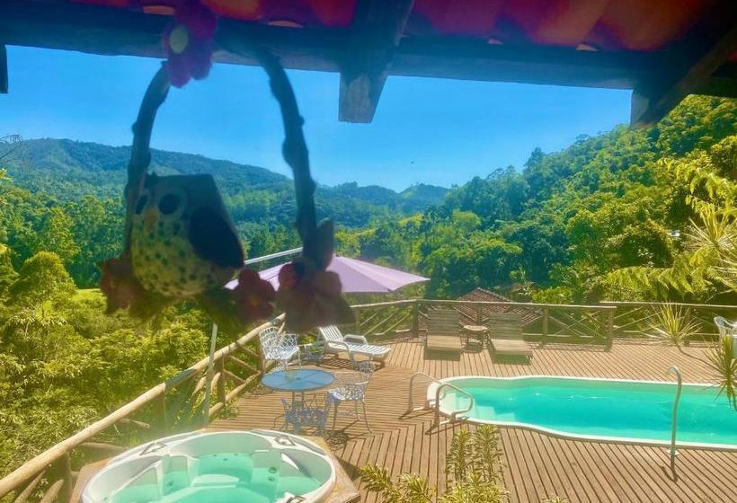 Отель Pousada Magia Da Montanha