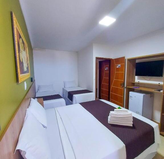 호텔 Pousada Maragolfinho