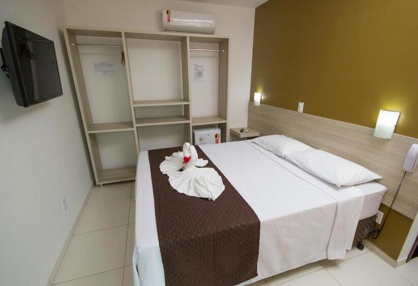 호텔 Pousada Maragolfinho