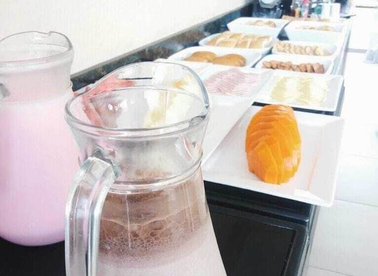 호텔 Pousada Maragolfinho