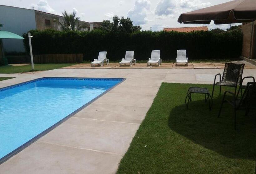 ホテル Pousada Nuporanga