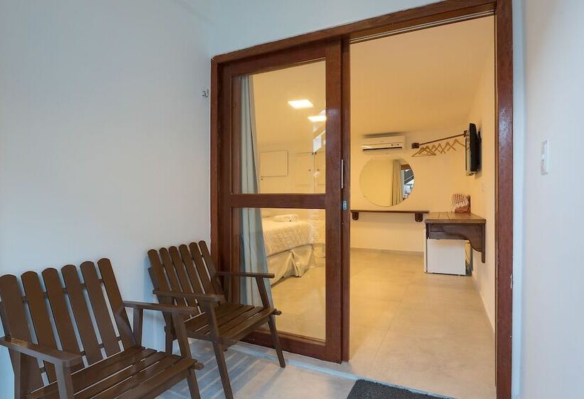 Отель Pousada Quatro Estações