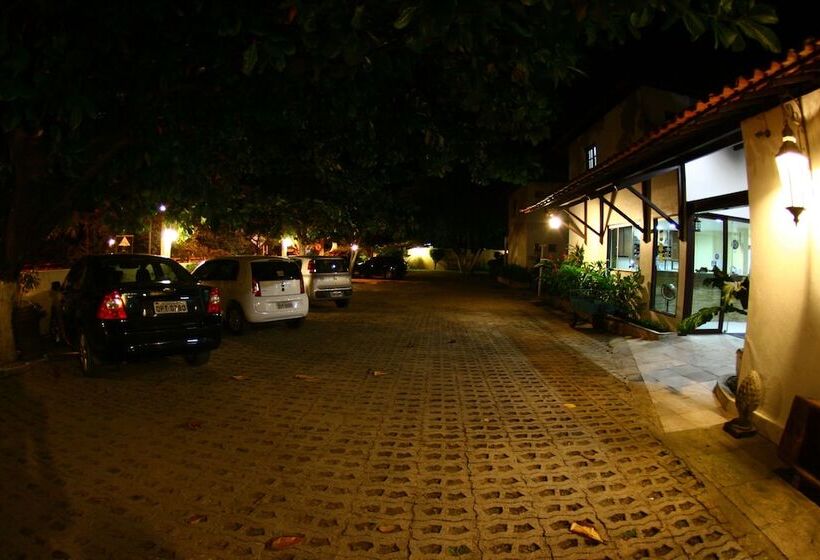 Отель Pousada Quatro Estações