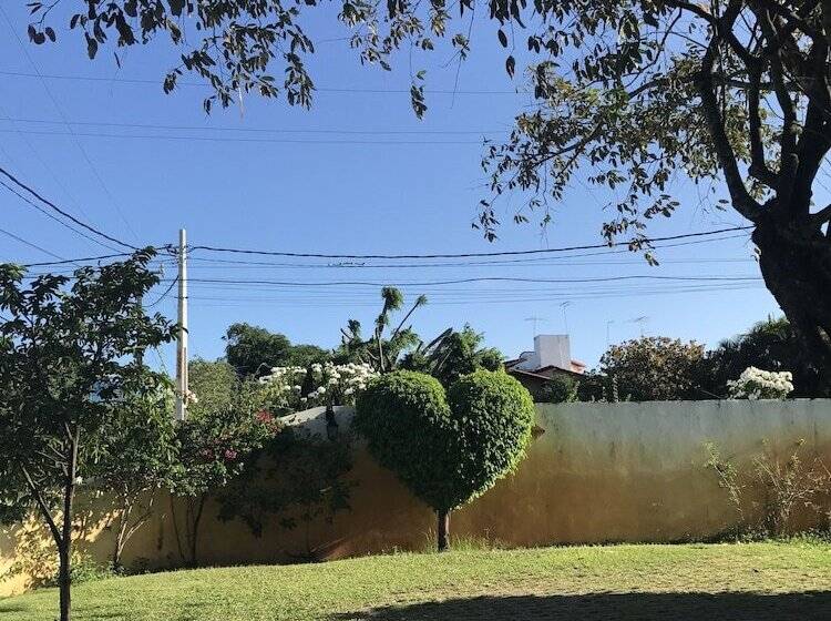 Отель Pousada Quatro Estações