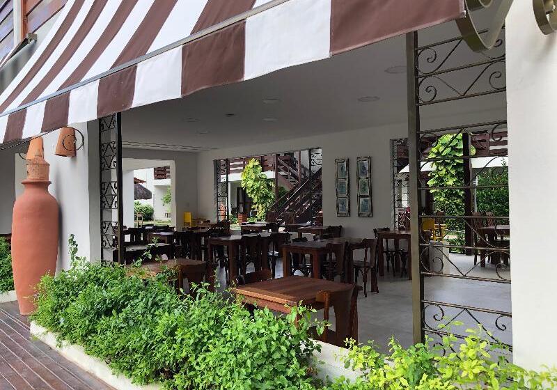 Отель Pousada Quatro Estações