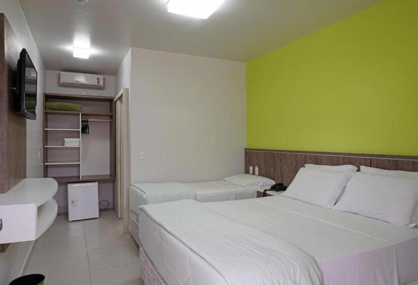 فندق Pousada Quinta Da Baleeira Mais Parque Terra Atlântica