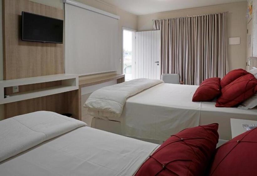 فندق Pousada Quinta Da Baleeira Mais Parque Terra Atlântica