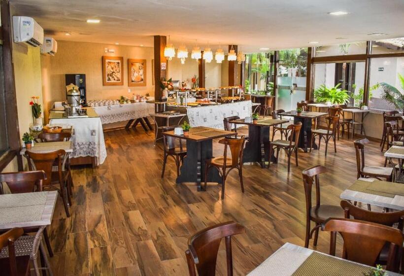 فندق Pousada Recanto Do Lobo