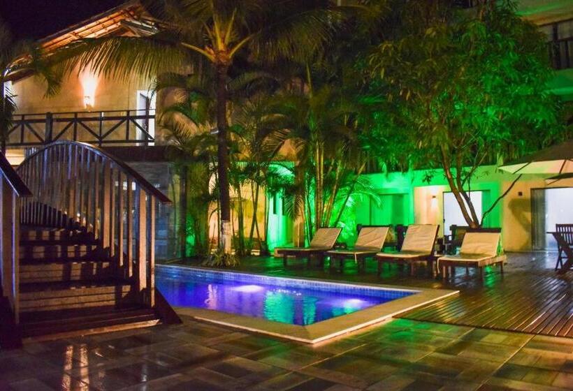 فندق Pousada Recanto Do Lobo