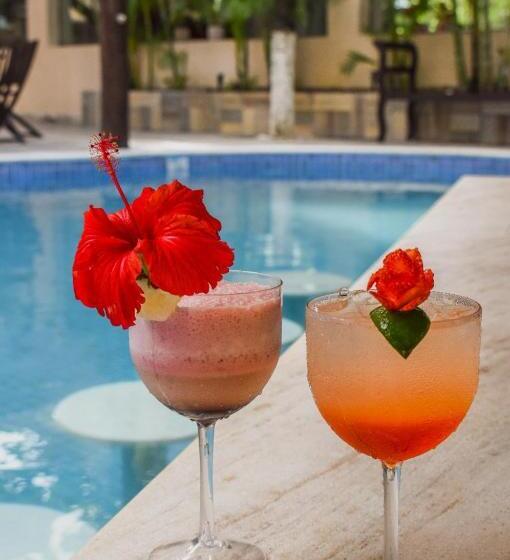 فندق Pousada Recanto Do Lobo