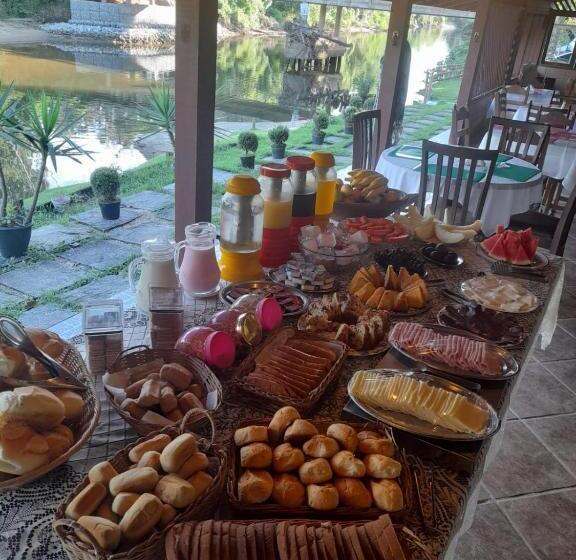 בית מלון כפרי Pousada Rio Paraty