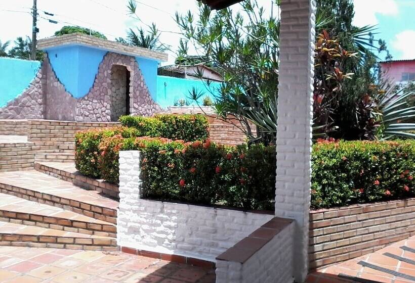 Отель Pousada Toca Do Tato