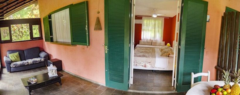 Отель Praia Da Crena