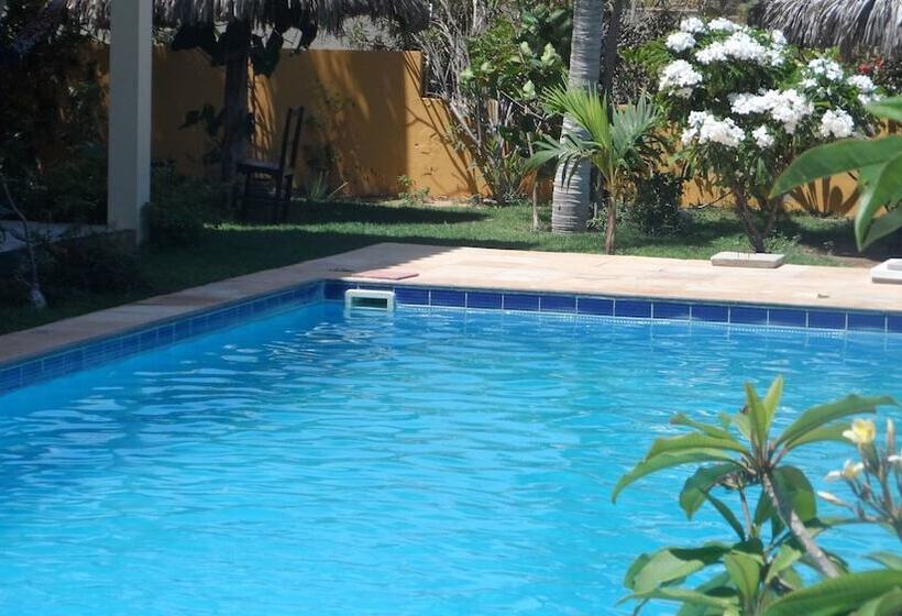 هتل Residencia Oceanos