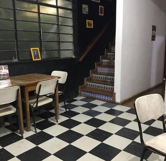 酒店 Rock! And Hostel Bh