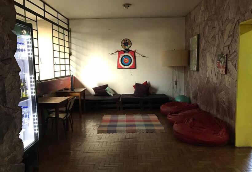 酒店 Rock! And Hostel Bh