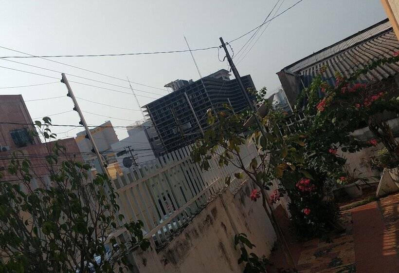 Отель Safari Cuiaba