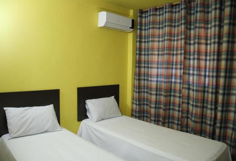 Отель Strato Express Residence