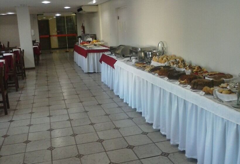 בית מלון כפרי Thanharu Praia