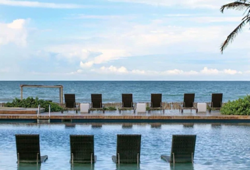 ホテル Zorah Beach